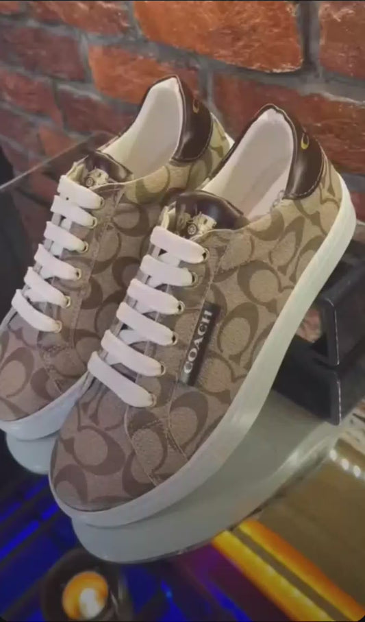 Bellos Tênis Cochi Marrón | Estilo y Comodidad